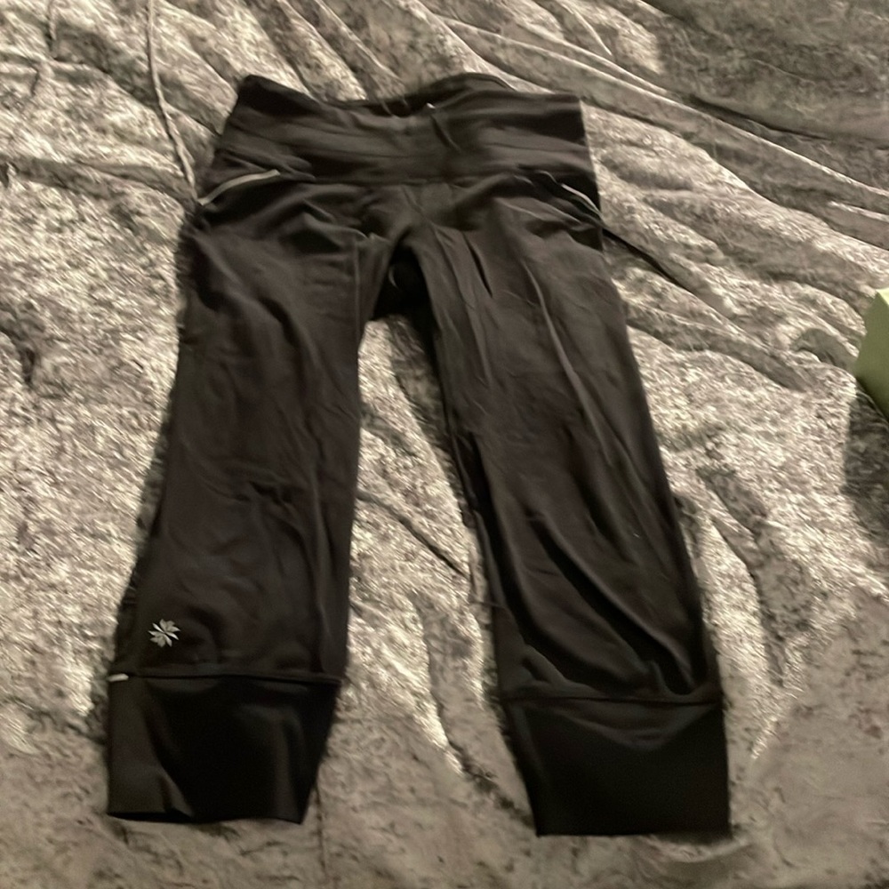 Athlete capri tights